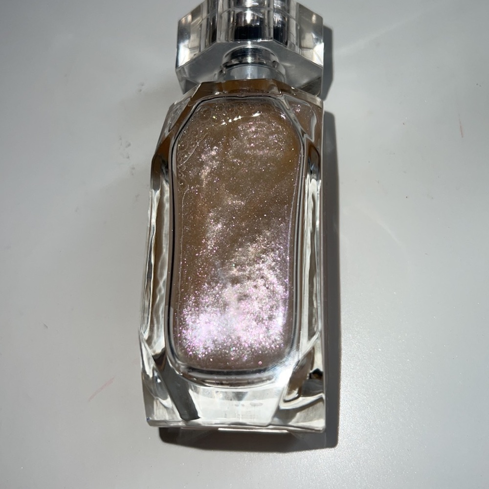 Pinrose Perfume - Picture 5 of 5